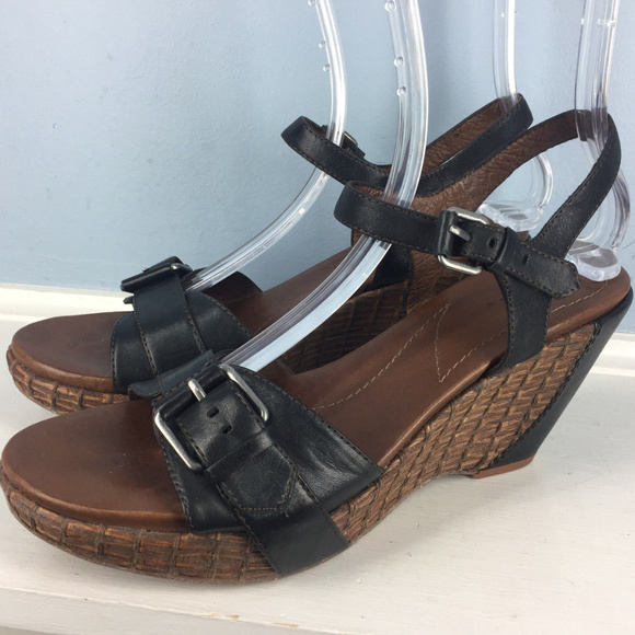 Sandales Gladiateur Naya En Cuir Taille 9.5 Large (W) - Multicolore - Talon Haut - Neuves Sans Boîte